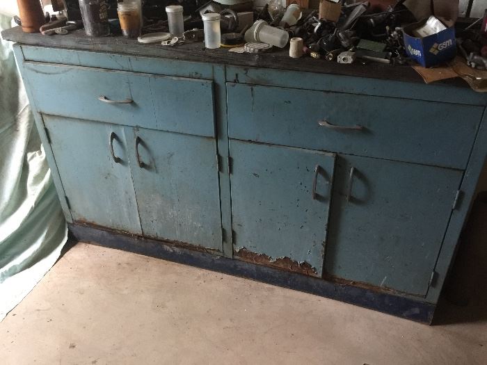 Great man cave piece for a TV console or for what it is...a workbench