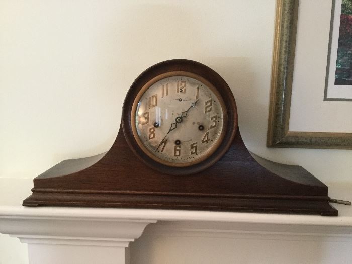 Antique mantle clock , New Haven Clock Co. 