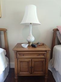 Matching nightstand to complete the White Furn. Co. ensemble. 