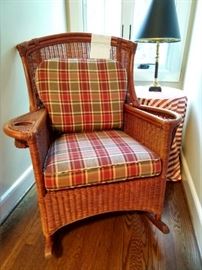 Lovely rocker with twin cup holders, just in time for the football season! This little jewel was purchased from the Elm Street Furn. Co, in 1997 for $720.00.                       Some people just LOVE to spend money!  ;-)