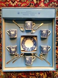 NIB Wedgwood (England) *Woodland* porcelain tea set for six.