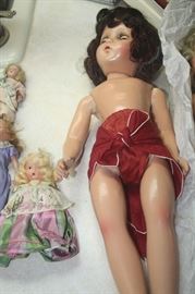 VINTAGE DOLLS AND BOX OF CLOTHES