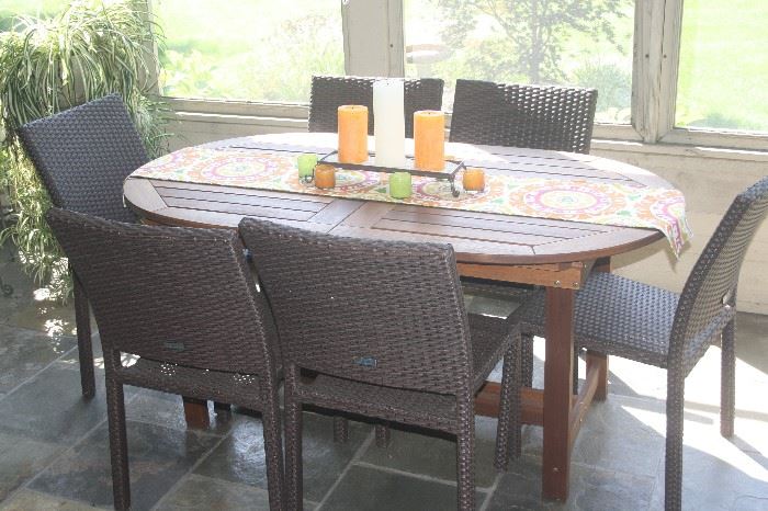 TEAK PATIO TABLE