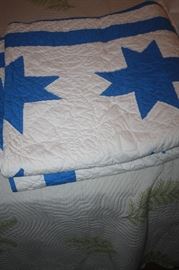 VINTAGE QUILTS