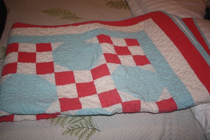 VINTAGE QUILTS