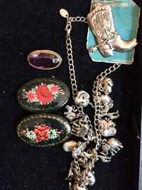 Costume jewelry, Lacquer pins