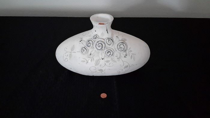 Unique ceramic pot/vase, hand painted.
