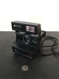 Vintage Polaroid 600 Land Camera.
