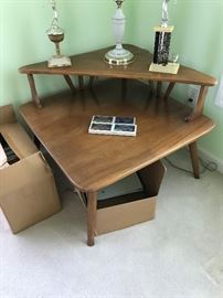 Cushman Colonial End Table - $ 90.00