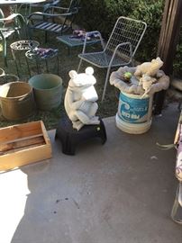 Frog infested yard art, bird bath top