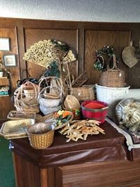 Basketware, Starfishes, misc