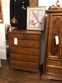 Chest of drawers