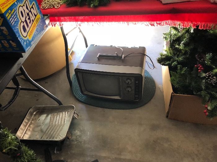 TV