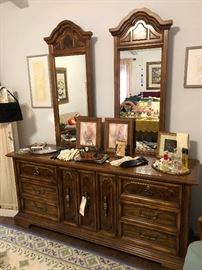 Triple dresser with mirrors