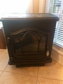 Electric fireplace/heater