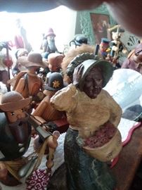 Tom Clark "Apple Annie" Figurine, Erzgebirger Incense Smoker Figurines