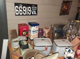 Vintage Kitchen and Advertising