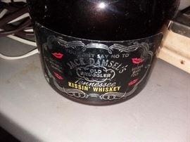 Jack Daniels Tennessee Kissin Whiskey Lamp