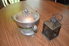 RODNEY KENT ALLUMINUM SERVER.       LANTERN