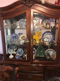 WOODEN CHINA CABINET