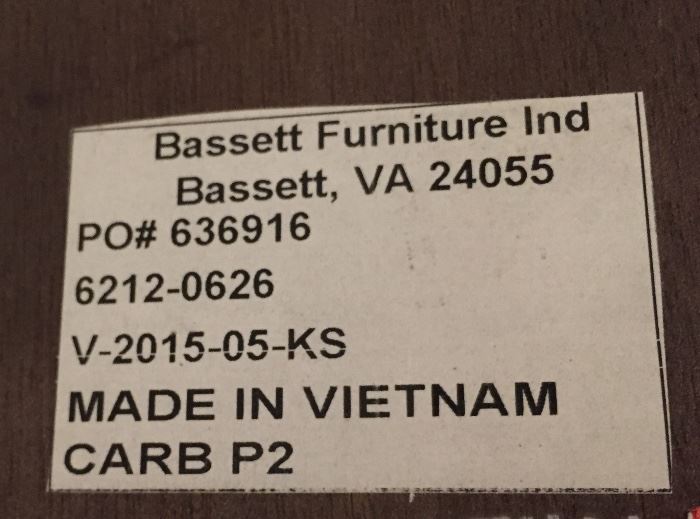 * Bassett Furniture 6212-0626 EOS ChairSide Table $225