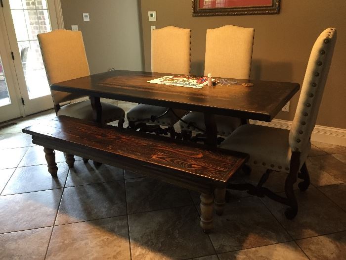 * Beautiful Table, Bench & 4 Chairs $800
