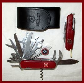Victorinox Swiss Army Knife with Case