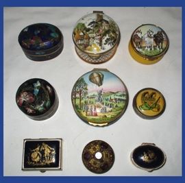 Wonderful Collection of Pill Boxes; Wedgwood, Ayshford Staffordshire, Halcyon Days Enamels, Cloisonne and More
