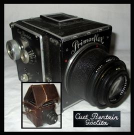 Vintage Curt Bentzin Primaflex Camera in Very Good Condition with Case. Serial Number Dates it to 1935 in Moroccan Leather with View Finder