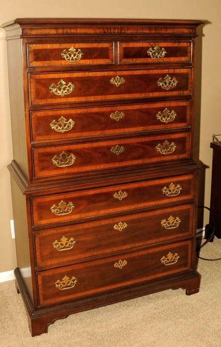 DREXEL HERITAGE CHIPPENDALE STYLE CHEST ON CHEST 
