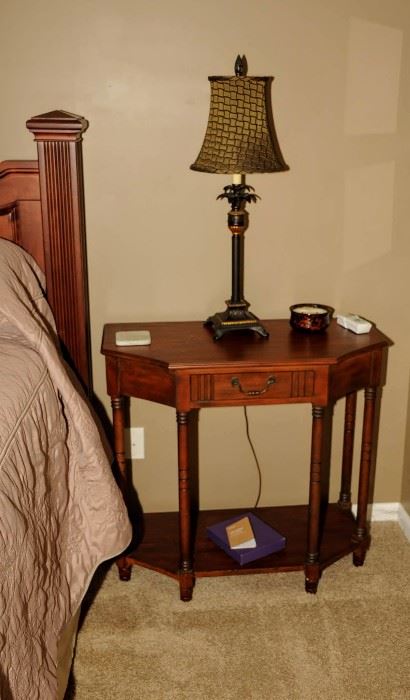 ENTRY TABLE USED AS A BED SIDE TABLE 