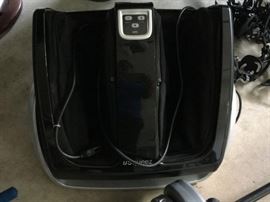 usqueeze foot massager