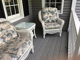 All weather wicker + Cushions