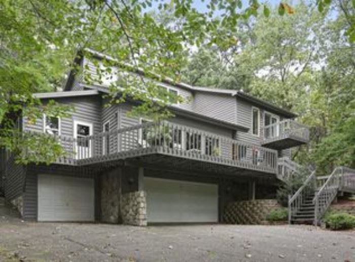 Beautiful Beverly Shores Estate starts on 9/7/2018