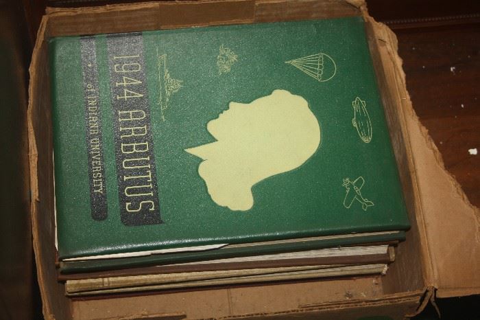 LOADS OF YEAR BOOKS