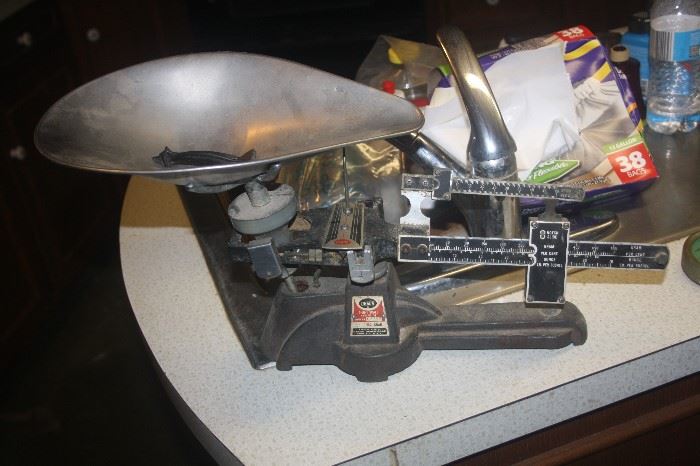 VINTAGE SCALE