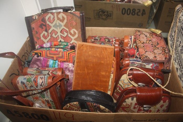 VINTAGE PURSES