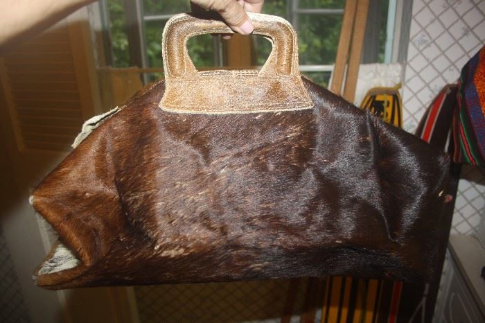 VINTAGE COWHIDE BAG