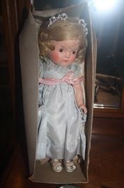 VINTAGE MADAME ALEXANDER DOLL
