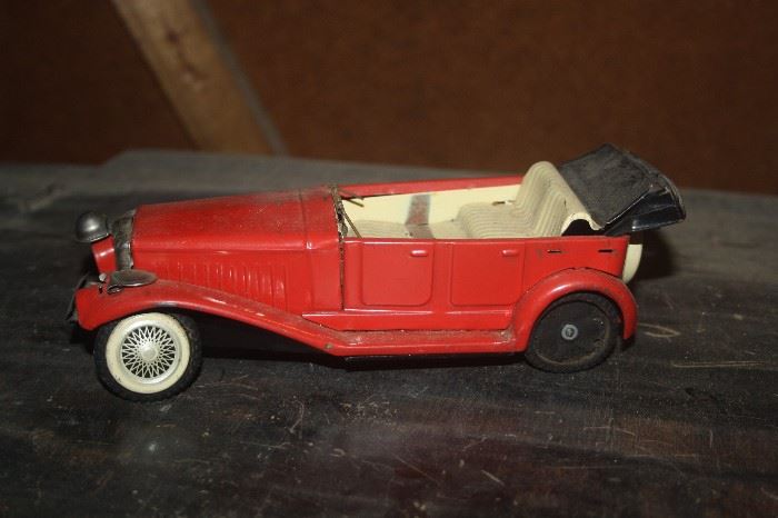 VINTAGE TOYS