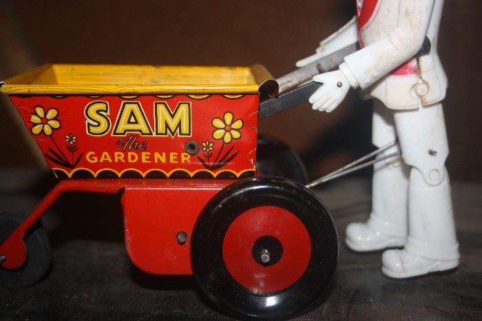SAM THE GARDENER TOY