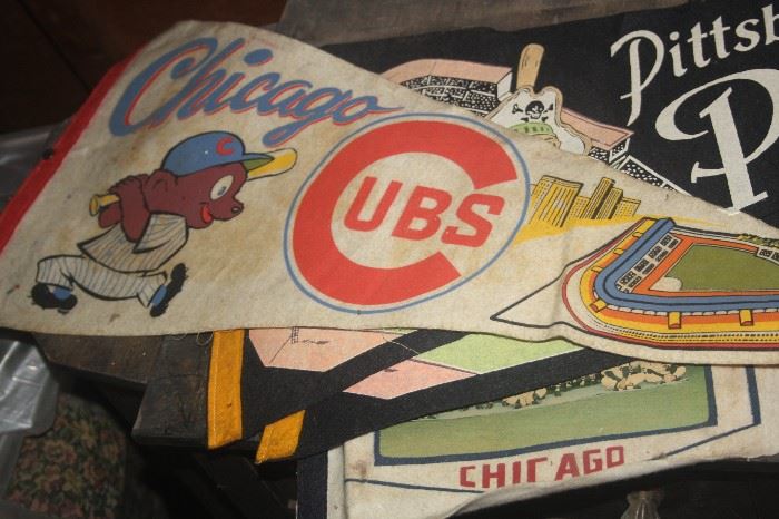 VINTAGE FELT PENNANTS