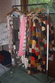 VINTAGE QUILTS
