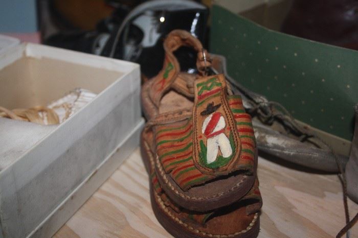 VINTAGE CHILD'S CLOTHES