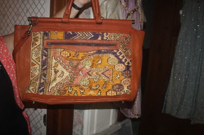 VINTAGE OLD NEW STOCK DUFFLE BAG MADE IN ISTANBUL