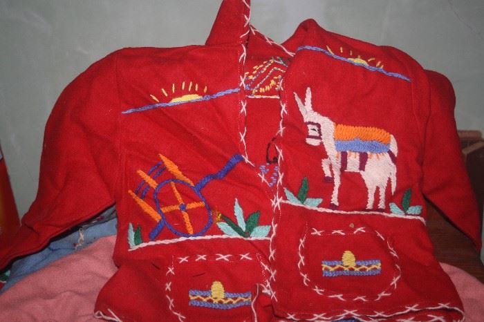 VINTAGE CLOTHES