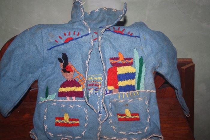 VINTAGE CLOTHES