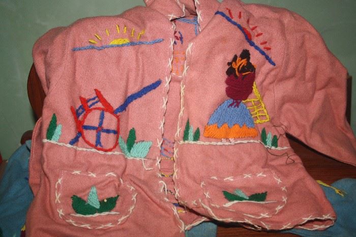 VINTAGE CLOTHES
