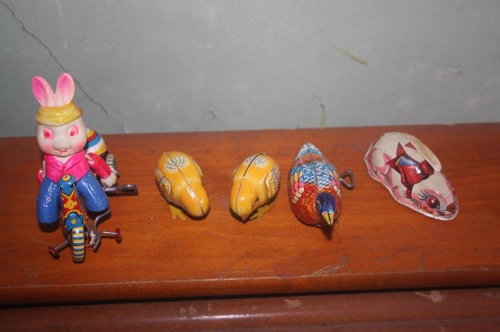 VINTAGE TOYS