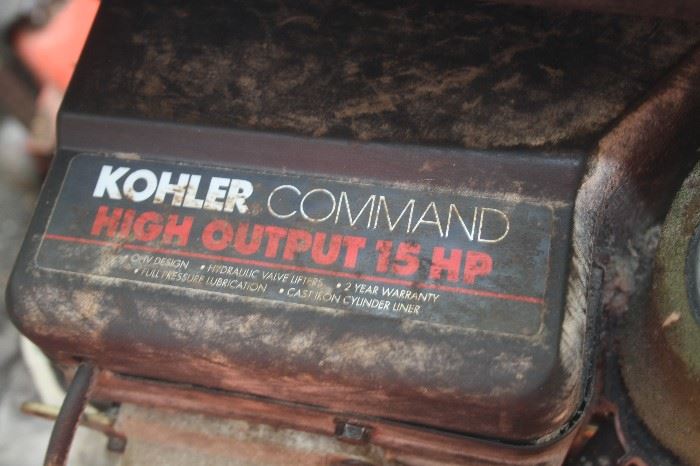 38 " CUT ~ KOHLER 15 HP ENGINE TRACTOR